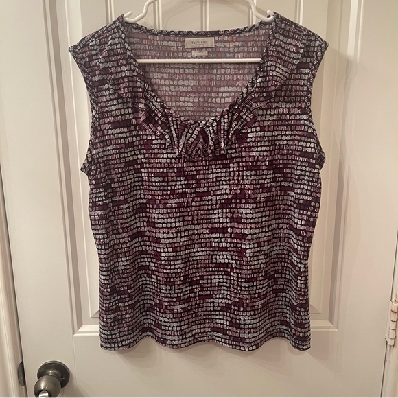Van Heusen Tops - Van Heusen Women’s XL Purple and Gray Patterned Sleeveless Blouse with Ruffle